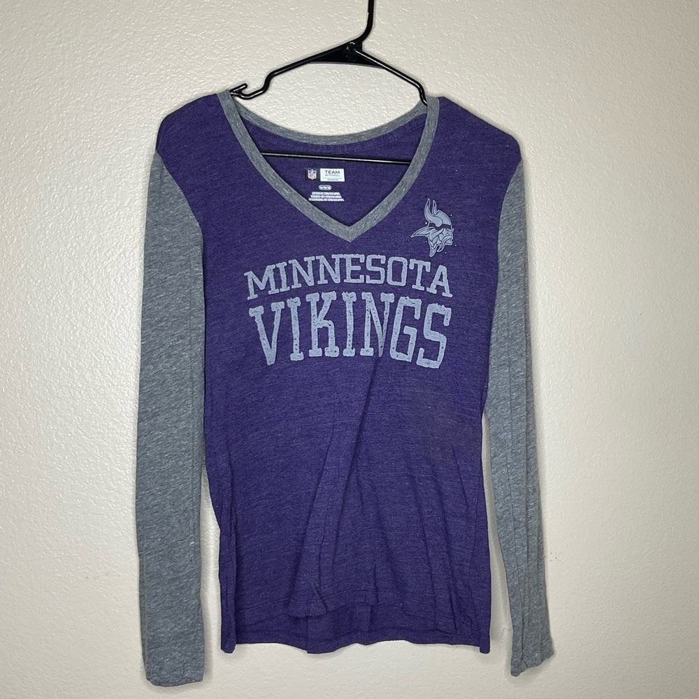 NFL Team Apparel Minnesota Vikings Women’s Long Sleeve